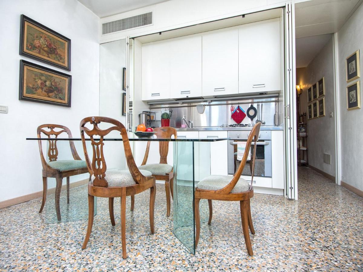 Grimaldi Apartments Hermitage Canal Grande View เวนิส ภายนอก รูปภาพ